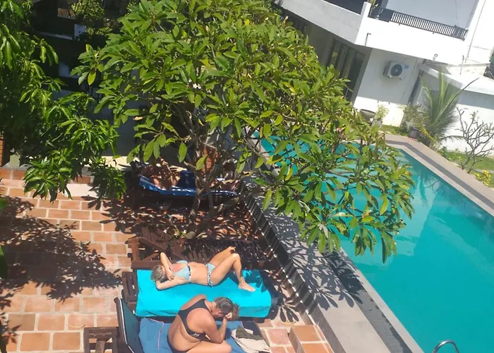 Green Wood Villa Negombo