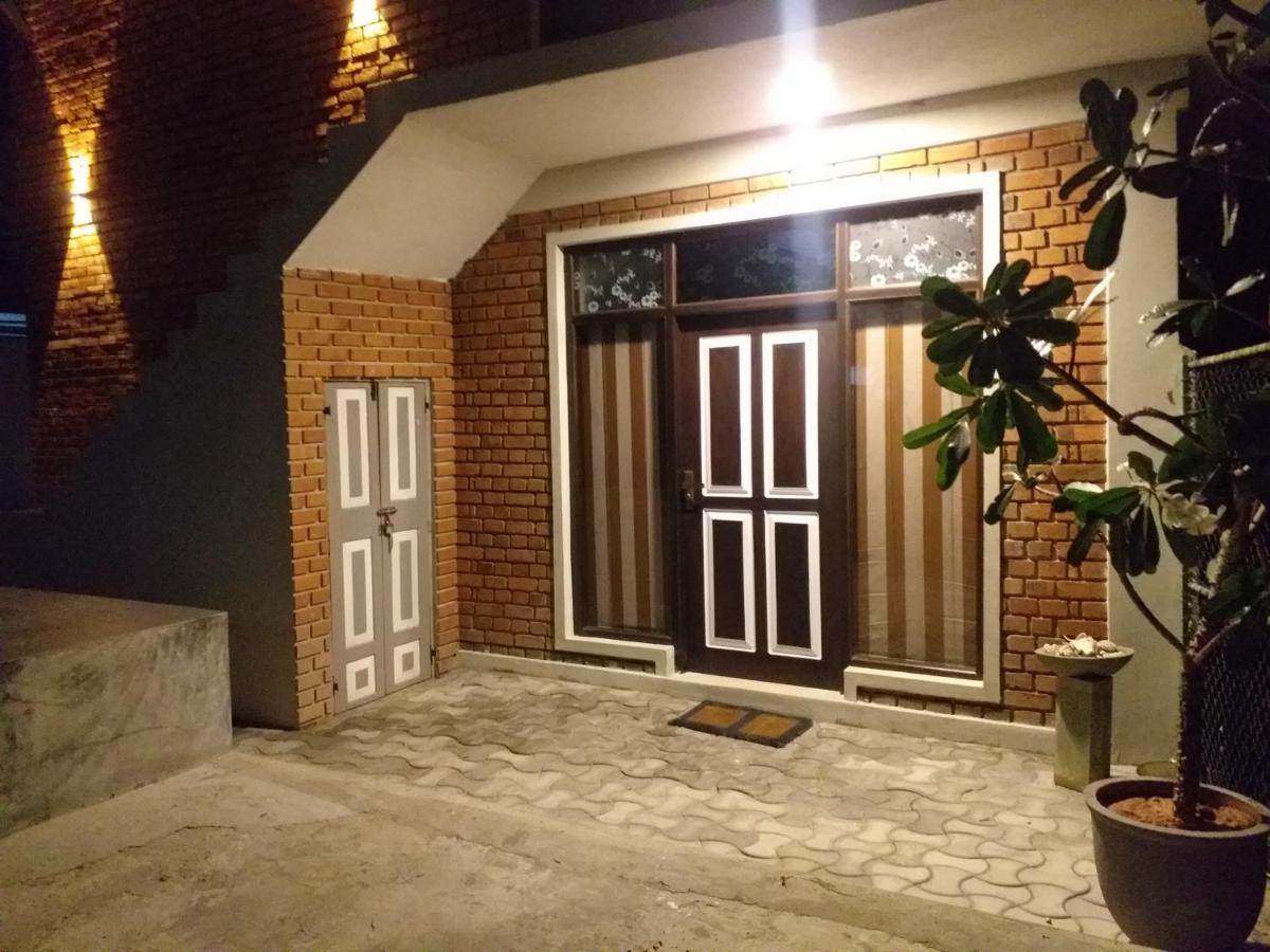 Wood 3* Negombo